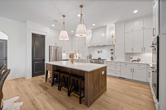 1954 Napa Drive, Brentwood, TN 37027
