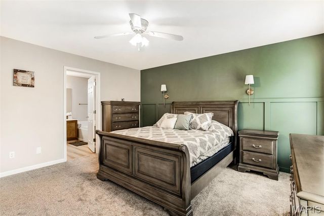 484 Summit Tree Court, Fenton, MO 63026