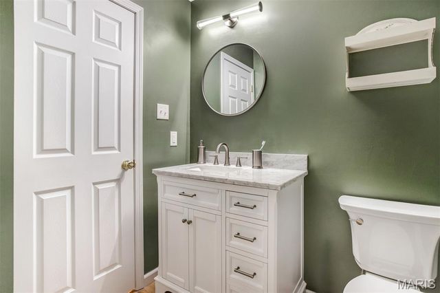 484 Summit Tree Court, Fenton, MO 63026