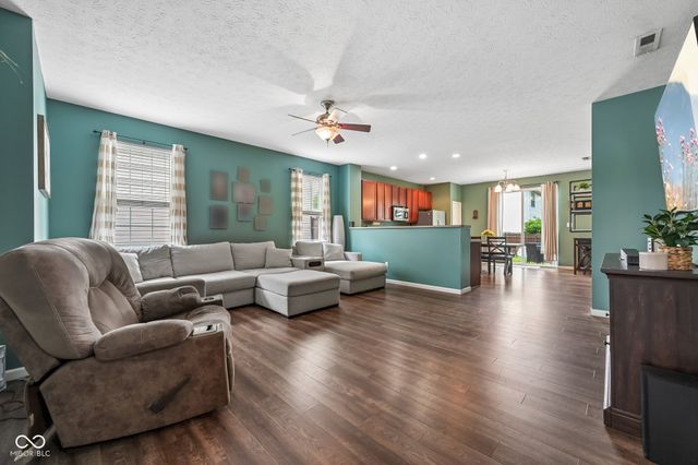 8072 Lawrence Woods Place, Indianapolis, IN 46236