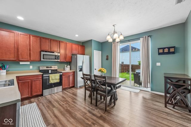 8072 Lawrence Woods Place, Indianapolis, IN 46236