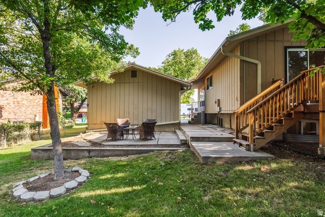 2325 W 5650 S, Roy, UT 84067