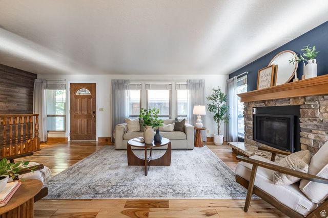 2325 W 5650 S, Roy, UT 84067