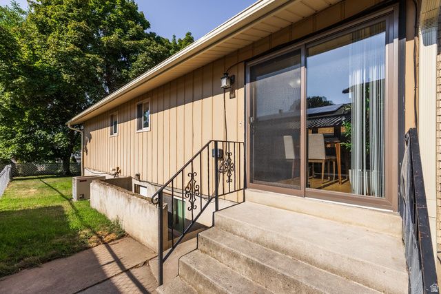 2325 W 5650 S, Roy, UT 84067