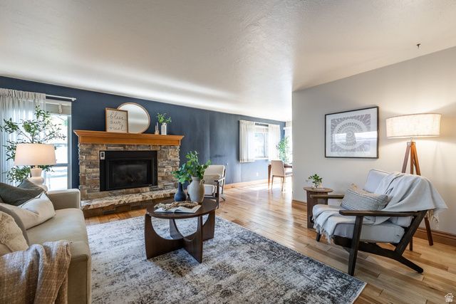 2325 W 5650 S, Roy, UT 84067
