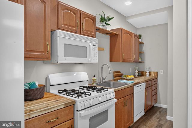 539 WOODWARD ST, Lancaster, PA 17602