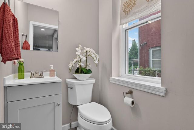 539 WOODWARD ST, Lancaster, PA 17602