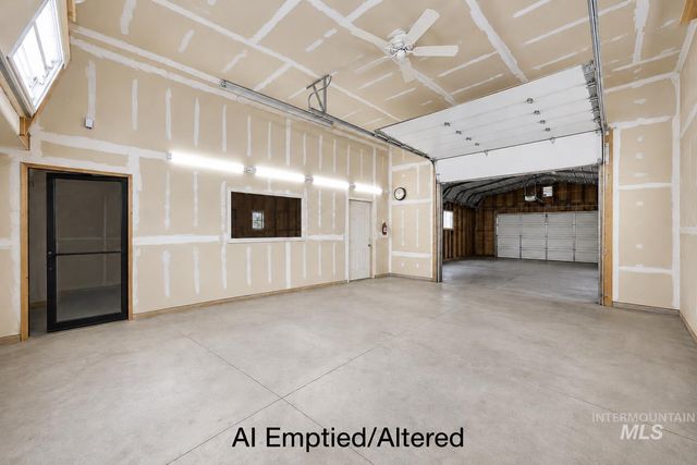 4004 N 2600 E., Twin Falls, ID 83301