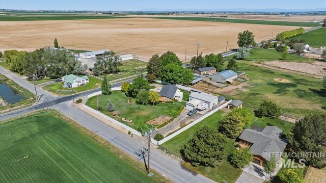 4004 N 2600 E., Twin Falls, ID 83301