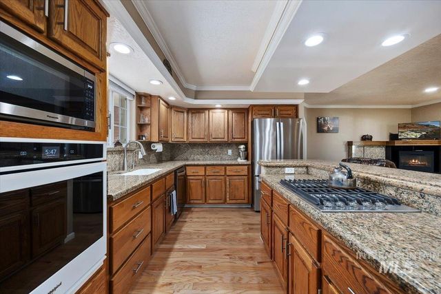 4004 N 2600 E., Twin Falls, ID 83301