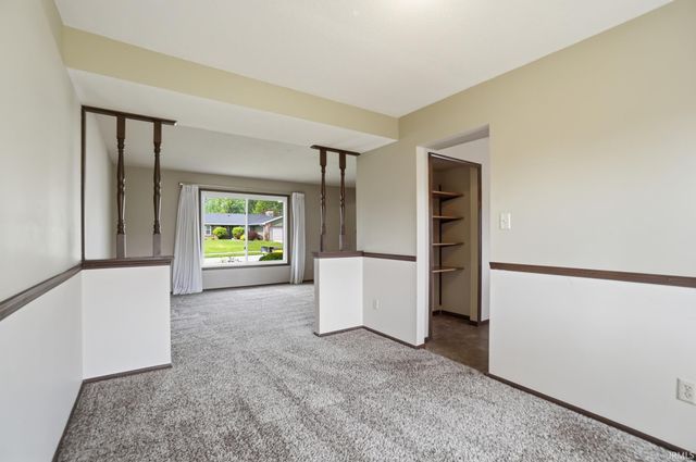 3921 Summersworth Run, Fort Wayne, IN 46804