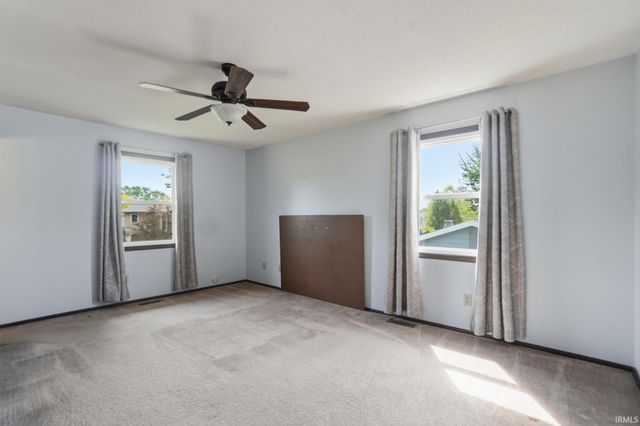 3921 Summersworth Run, Fort Wayne, IN 46804