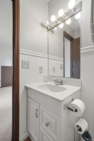 3921 Summersworth Run, Fort Wayne, IN 46804