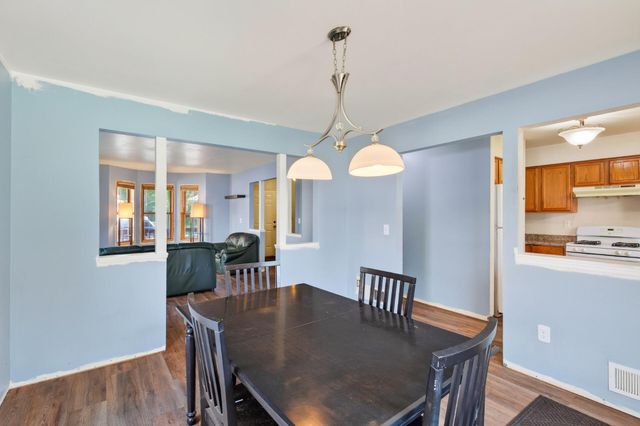1907 25th Avenue N, Minneapolis, MN 55411