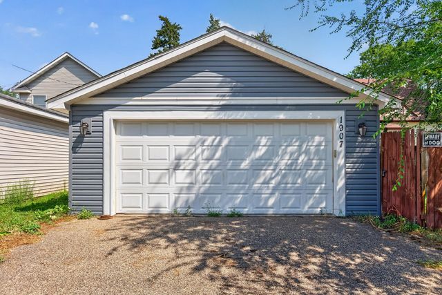 1907 25th Avenue N, Minneapolis, MN 55411