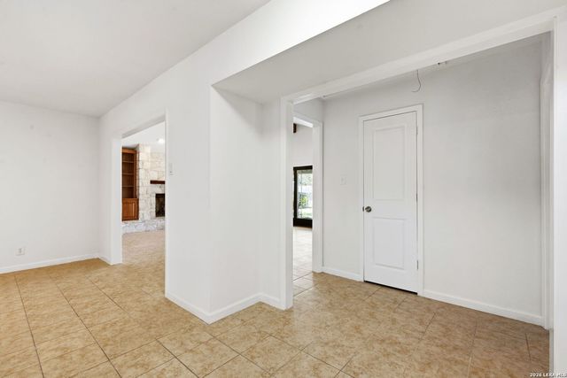 5167 Village, San Antonio, TX 78218