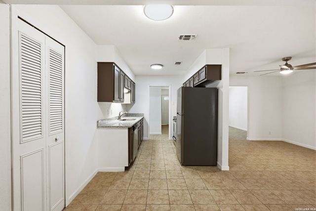 5167 Village, San Antonio, TX 78218