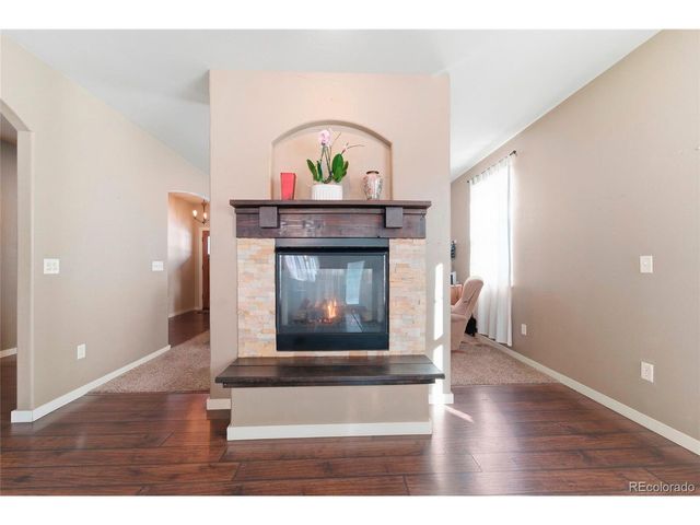 819 Libra Ct, Loveland, CO 80537