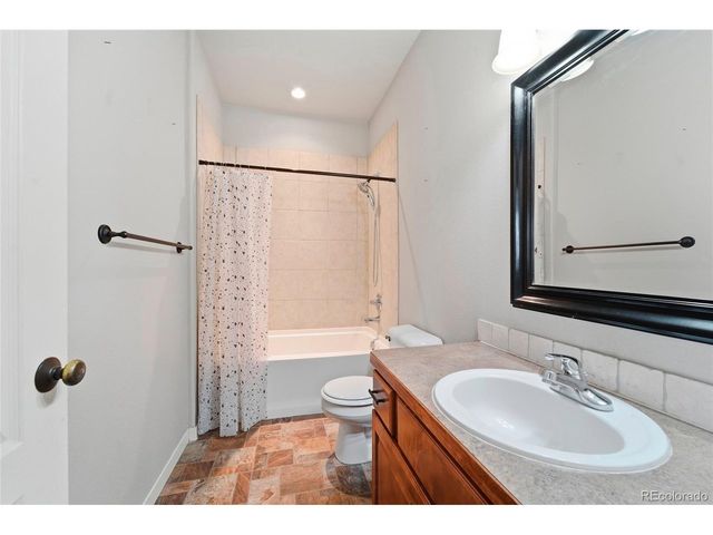 819 Libra Ct, Loveland, CO 80537