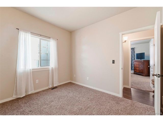 819 Libra Ct, Loveland, CO 80537