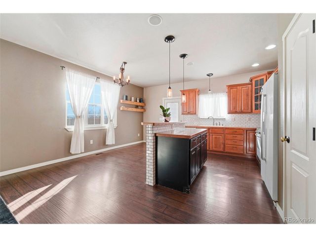 819 Libra Ct, Loveland, CO 80537