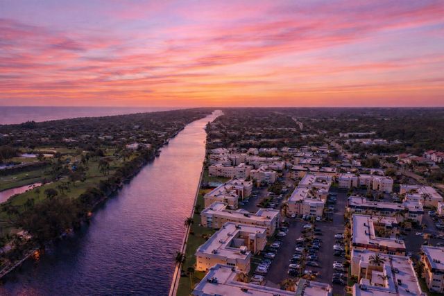 21 COLONIAL CLUB Drive 303, Boynton Beach, FL 33435