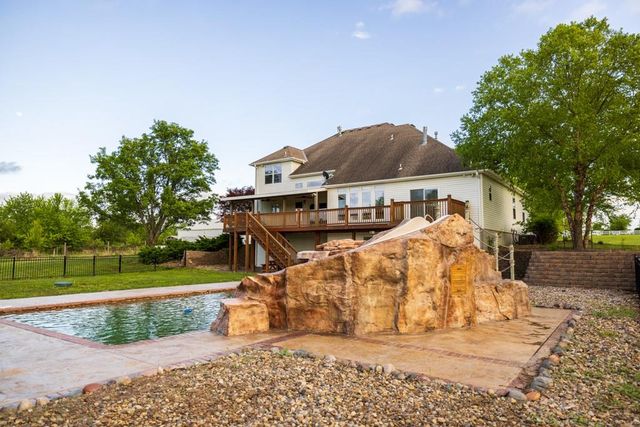 18200 E 191st Street, Pleasant Hill, MO 64080