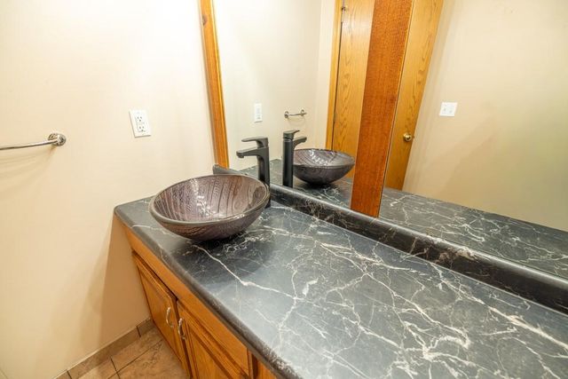 18200 E 191st Street, Pleasant Hill, MO 64080