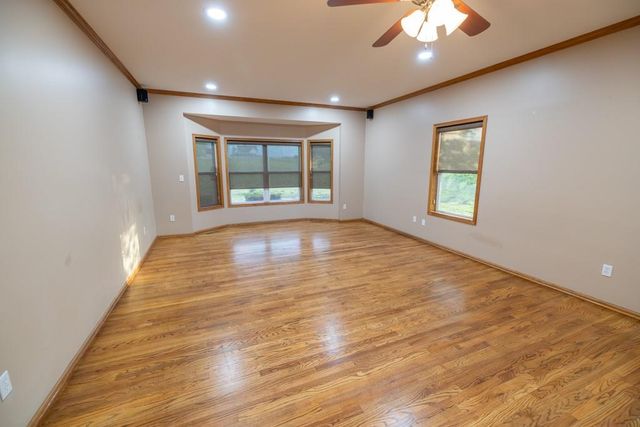 18200 E 191st Street, Pleasant Hill, MO 64080