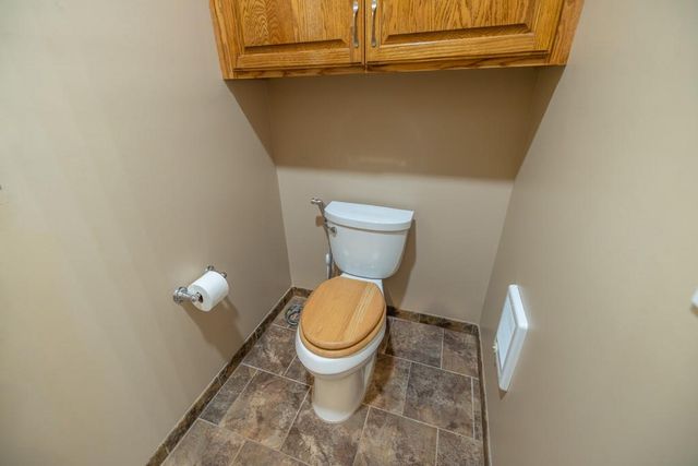 18200 E 191st Street, Pleasant Hill, MO 64080
