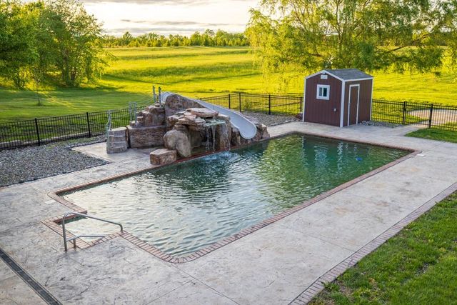 18200 E 191st Street, Pleasant Hill, MO 64080