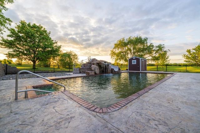 18200 E 191st Street, Pleasant Hill, MO 64080
