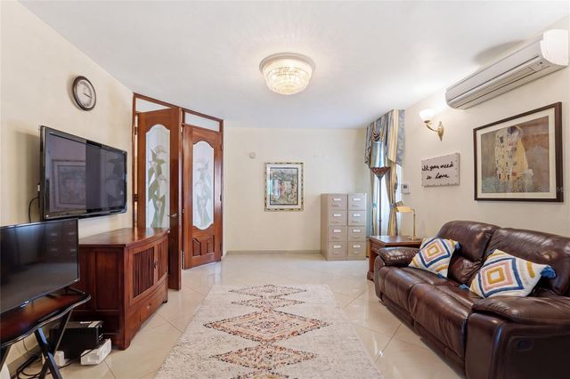 644 HELICONIA, San Juan, PR 00926