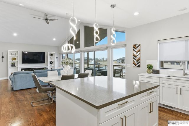 677 Legacy Pointe, Ashland, NE 68003