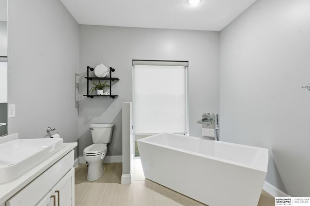 677 Legacy Pointe, Ashland, NE 68003