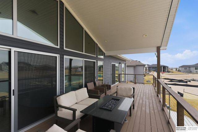 677 Legacy Pointe, Ashland, NE 68003