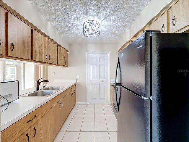 4050 SE 20TH COURT A, Ocala, FL 34480