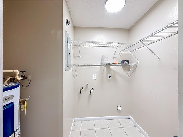 4050 SE 20TH COURT A, Ocala, FL 34480