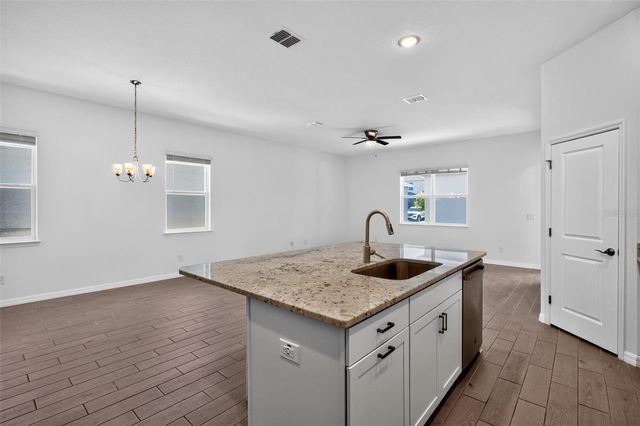 762 MIDDLETON STREET, Debary, FL 32713