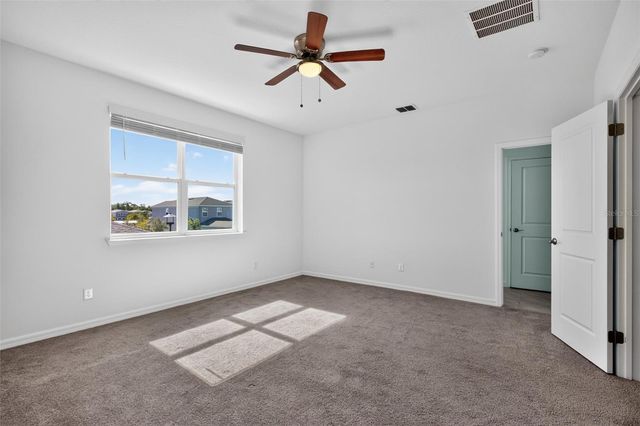 762 MIDDLETON STREET, Debary, FL 32713