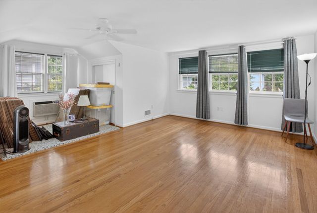 5703 CROMWELL DR, Bethesda, MD 20816