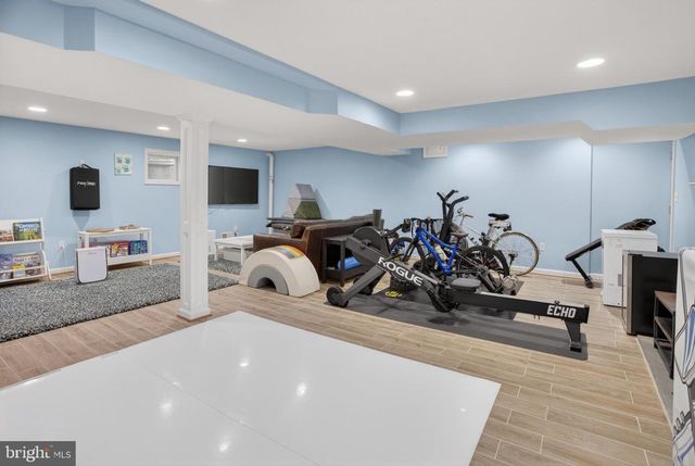 5703 CROMWELL DR, Bethesda, MD 20816