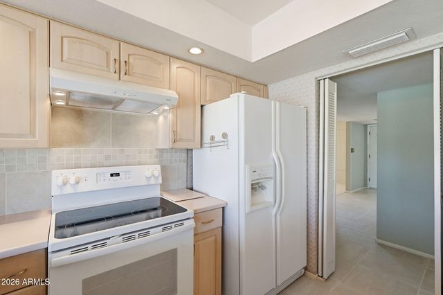 2410 E CAIRO Drive, Tempe, AZ 85282