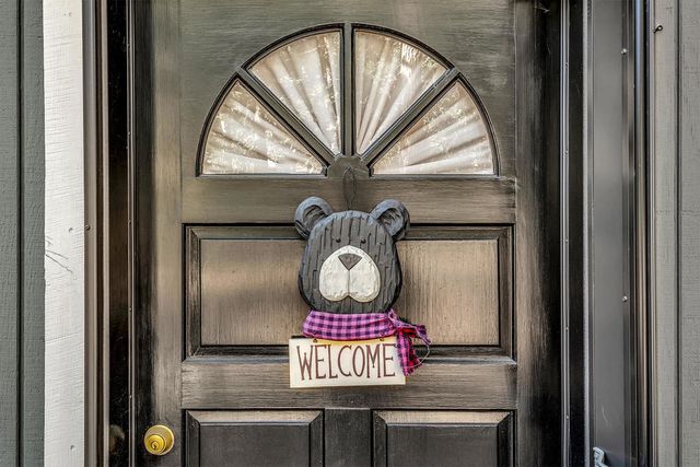 52402 Pine Ridge Road, Idyllwild, CA 92549