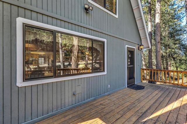 52402 Pine Ridge Road, Idyllwild, CA 92549
