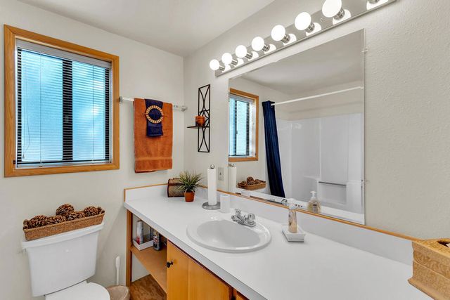 52402 Pine Ridge Road, Idyllwild, CA 92549