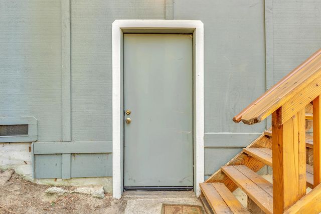 52402 Pine Ridge Road, Idyllwild, CA 92549