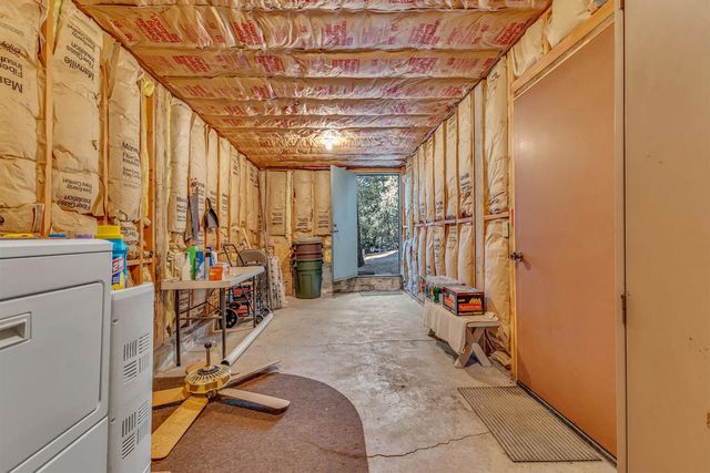 52402 Pine Ridge Road, Idyllwild, CA 92549