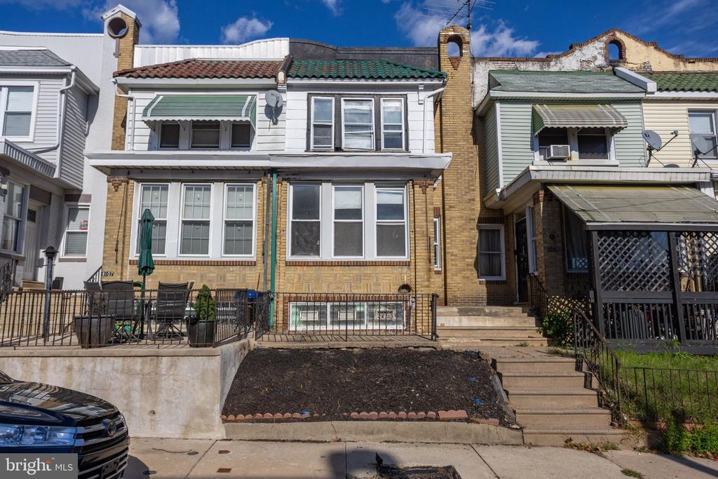 2105 MELVIN ST, PHILADELPHIA, PA 19131 — exterior