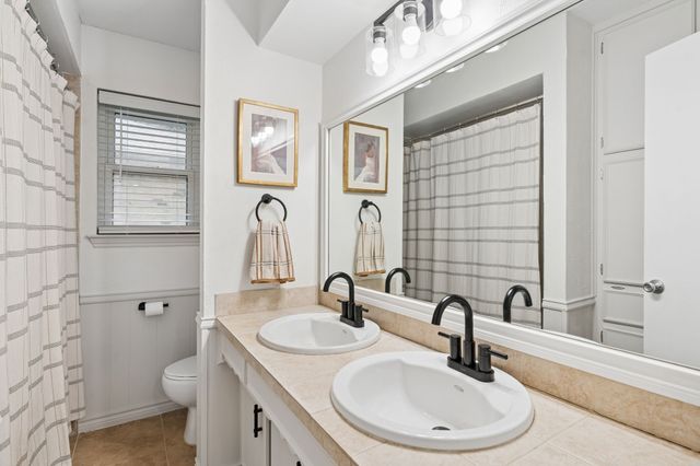 1673 Chisolm Trail, Lewisville, TX 75077